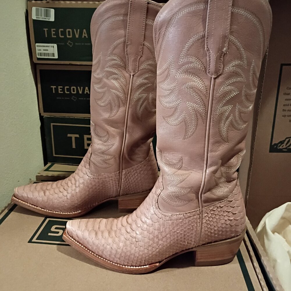 Tecovas Misty Rose Python Annie - image 3